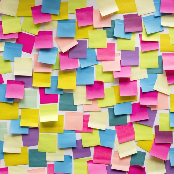 sticky-note-post-it-board-office-min